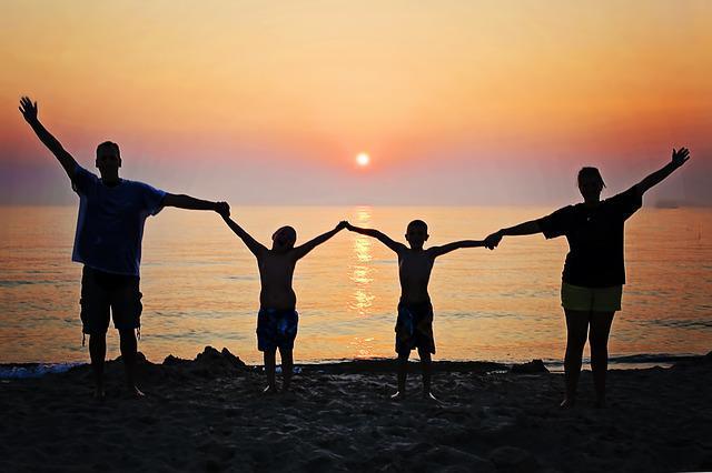 Sonnenuntergang_Familie